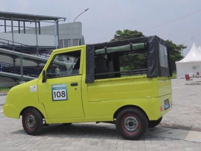 Mahasiswa UNDIP Borong Juara PLN ICE Dengan Mobil Listrik