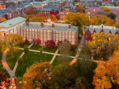 Kampus Brown AS Diguncang Penembakan, 2 Orang Tewas