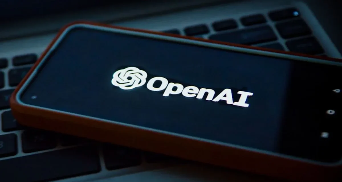 Bocoran Gadget AI OpenAI & Jony Ive: Rilis Sebentar Lagi!