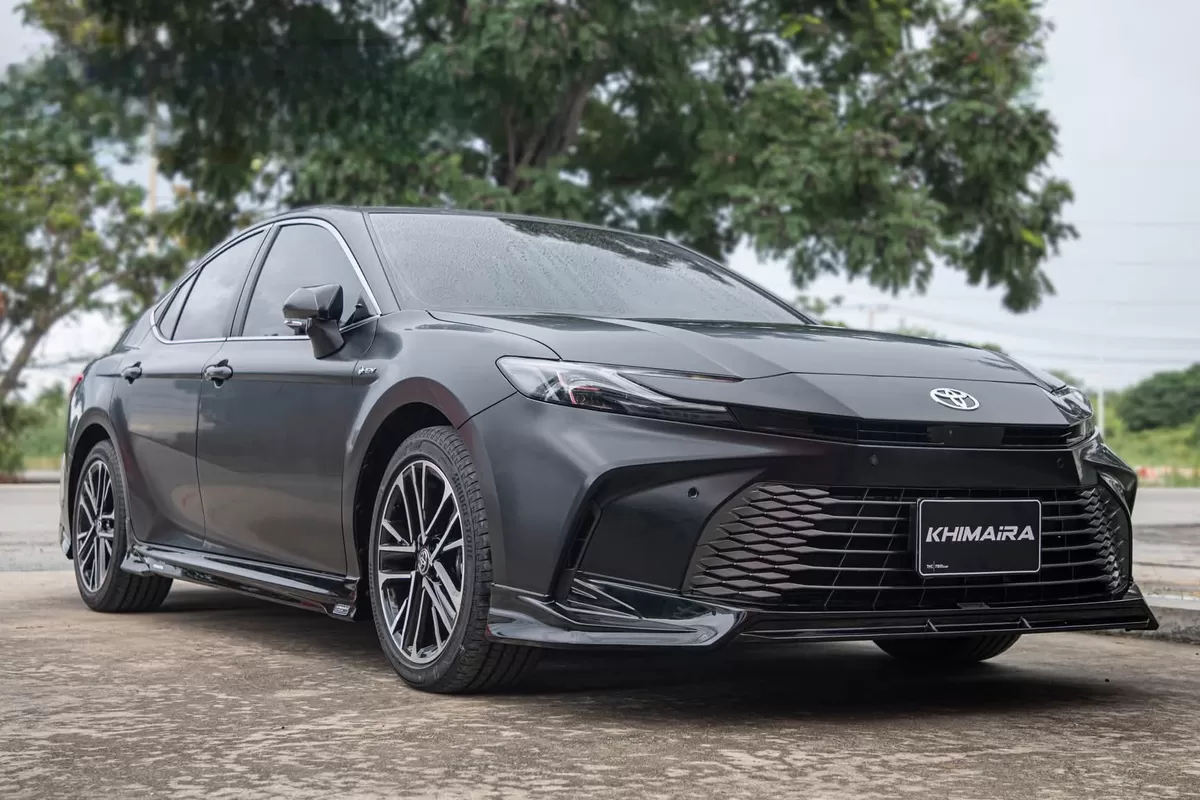 Makin Galak! Transformasi Camry Pakai Bodykit Agresif