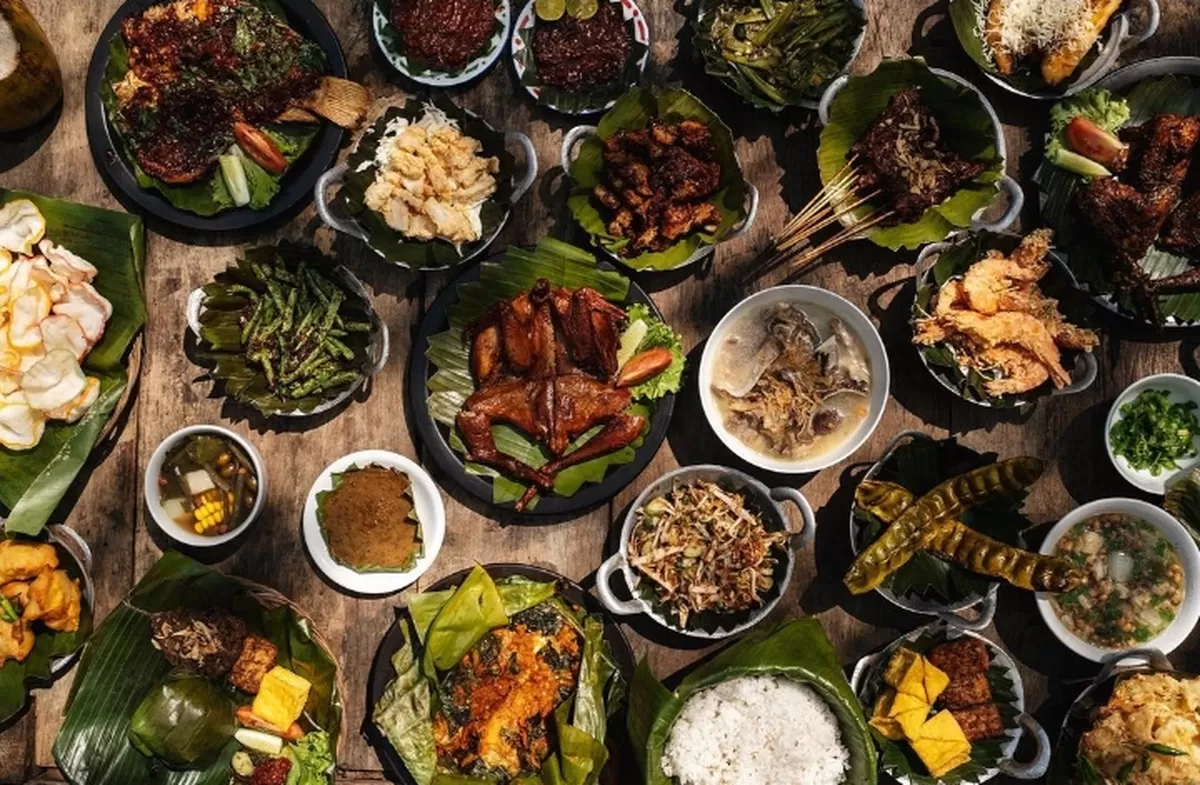 Rahasia Kelezatan Kuliner Sunda Yang Kaya Lalapan