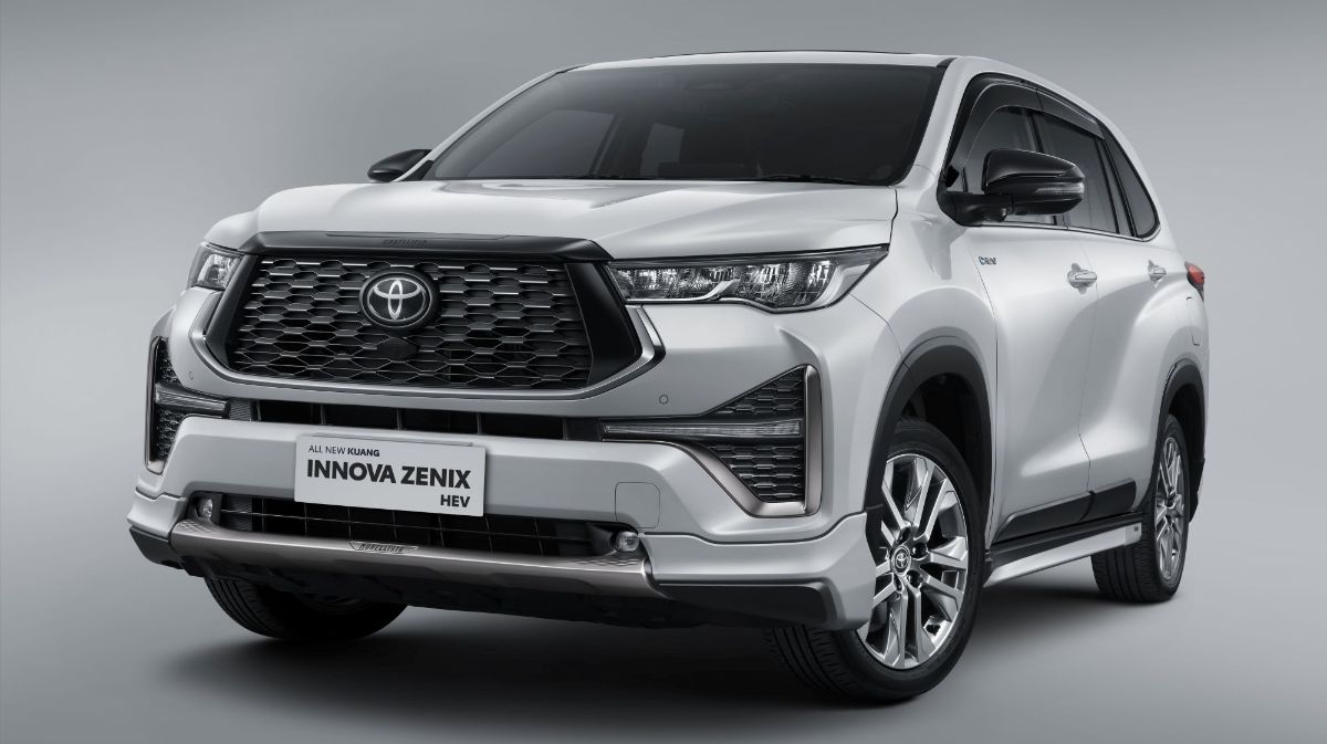 Top 10 Mobil Terlaris Januari 2026: Juara Barunya Kejutan!