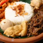 Nggak Cuma Gudeg! Ini Hidangan Jateng Yang Bikin Ketagihan