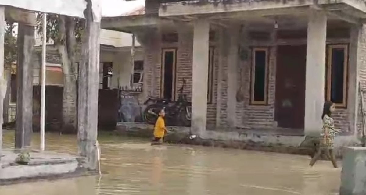 Tanggul Jebol, 4 Desa Di Brebes Terendam!